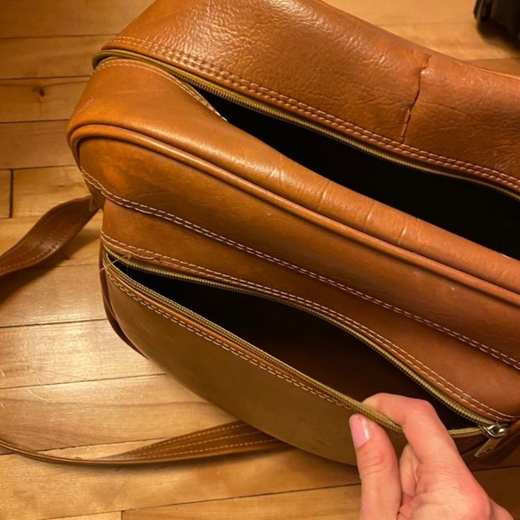 Vintage leather bag - Picture 2 of 5